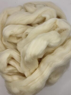 Uspundet Merino uld kartet 500g